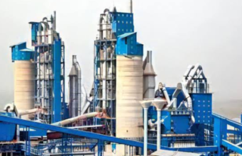 Fuel Crisis Looms as Ghana, Kenya, Others Shift to Dangote Refinery for Supply