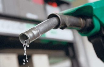FG Presses Dangote, Oil Marketers on Petrol Price Reduction