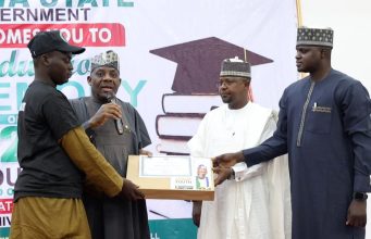 FG Approves National Textbook Ranking, Bans Unapproved Books in Public Schools