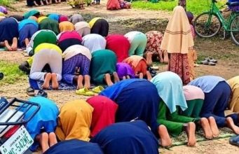 Jigawa Community Seeks Divine Intervention as Dry Spell Threatens Crops Residents of Basirka town in Gwaram Local Government Area of Jigawa State praying over a prolonged dry spell threatening their farms.