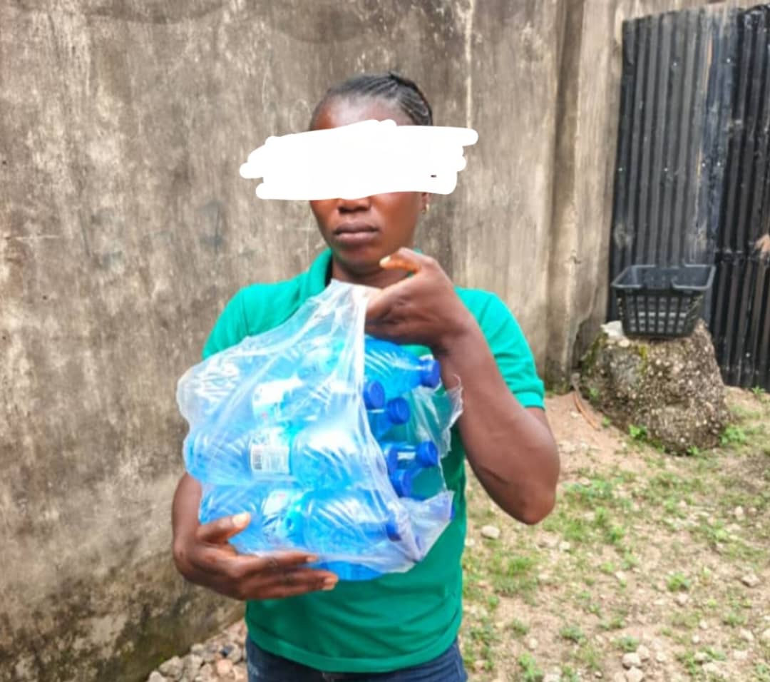 Woman Arrested for Smuggling Ethanol to Inmate in Bottled Water in Ogun