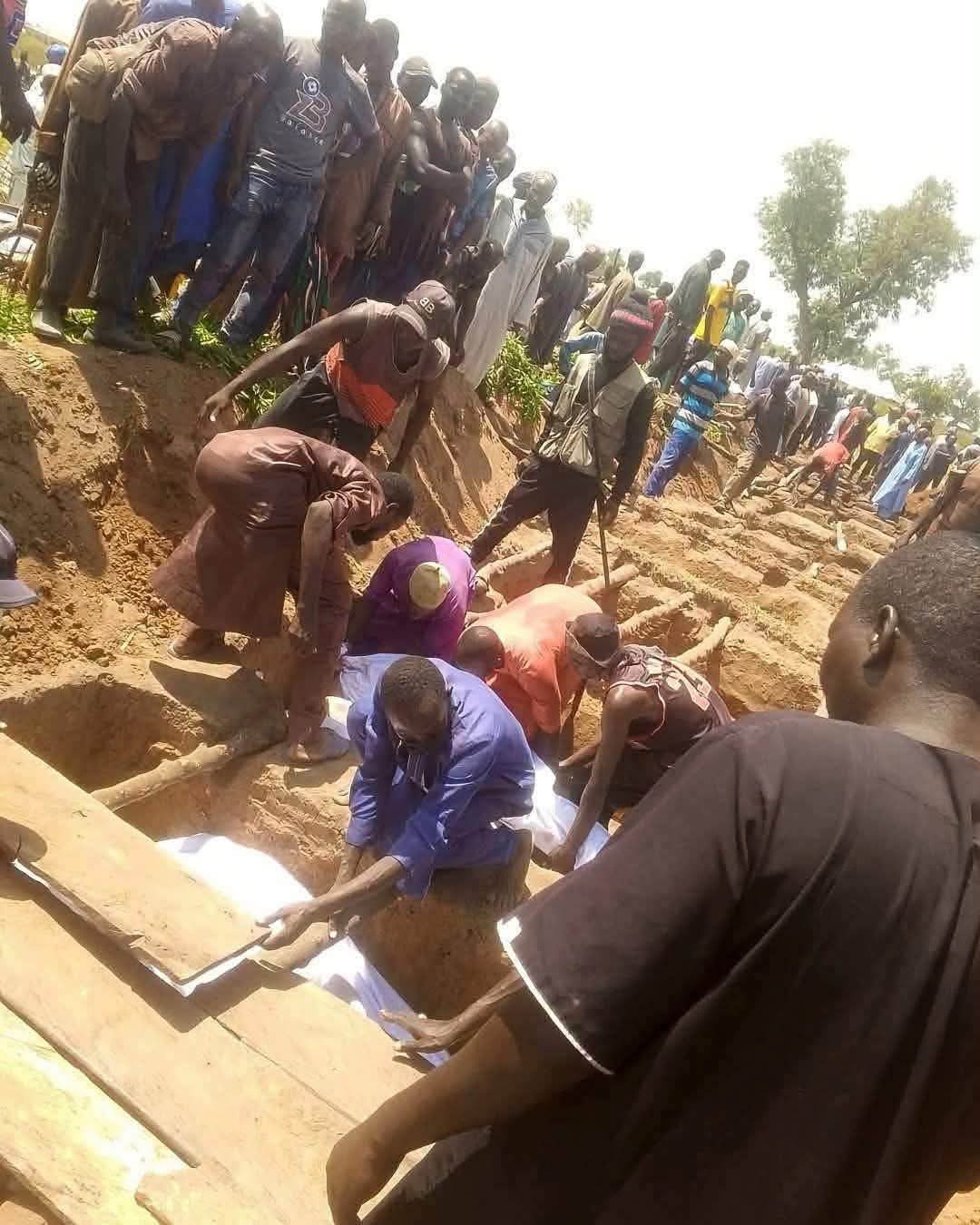 Mass burial of the victims of bandits attack on Taraba community 