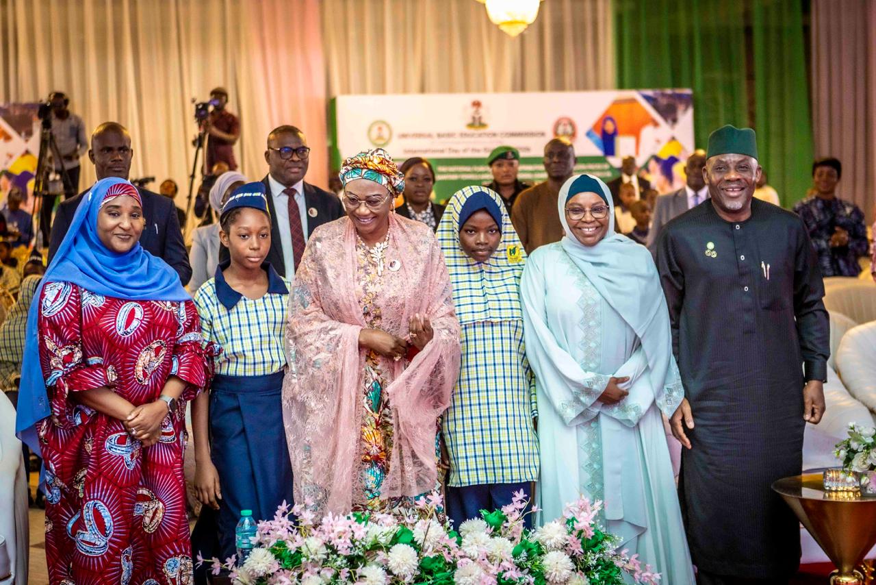 First Lady, Senator Oluremi Tinubu(3rd from left); UBEC Executive Secretary, Dr Aisha Garba(2nd from right); Minister of Education, Dr. Tunji Alausa, at the launch of the distribution of two million packs of sanitary towels and learning materials to girls in public basic schools nationwide in Abuja on Monday