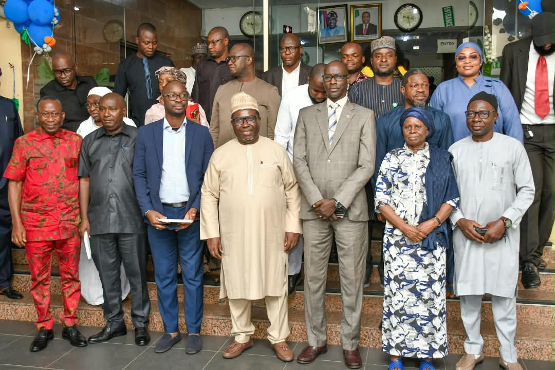 INEC Chairman, Prof. Joash Amupitan(4th from left); ina group photograph with the Head of the ECOWAS Electoral Assistance Division and Permanent Secretary of ECONEC Serigne Ka(5th from left); ECONEC delegation and management staff, INEC, on Tuesday at the commission’s headquarters in Abuja
