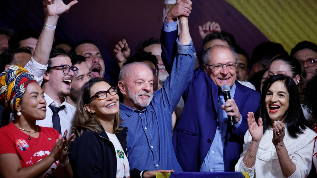 Brazilian President Luiz Inácio Lula da Silva celebrating victory 