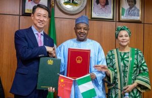 Nigeria, China Seal RMB 200m Grant Deal for Grassroots Projects