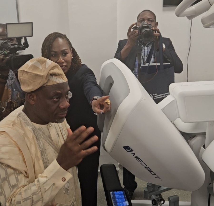 Minister of Education, Tunji Alausa at the launch of the Redeemer’s Health Village (RHV) RoboMed Robotics Academy and its Robotic Surgery Programme in Redemption City, Ogun State on Thursday 